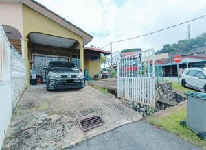 (CORNER LOT), Single Storey Terrace House, Taman Sri Mawar Senawang N9 ...