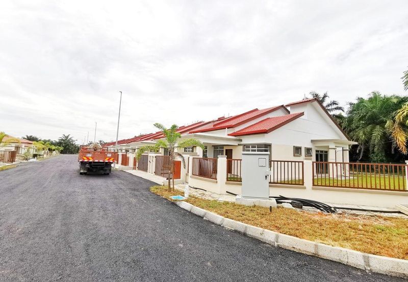 Jalan Teluk Panglima Garang 28/1