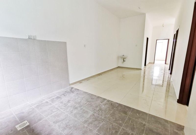 Jalan Teluk Panglima Garang 28/1