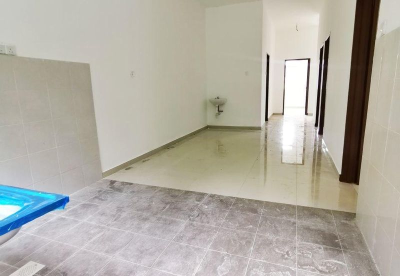 Jalan Teluk Panglima Garang 28/1