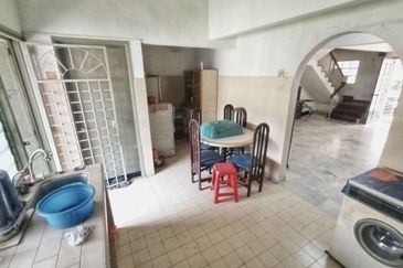 Taman Pinggiran Batu Caves