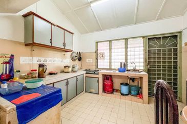 Taman Pinggiran Batu Caves