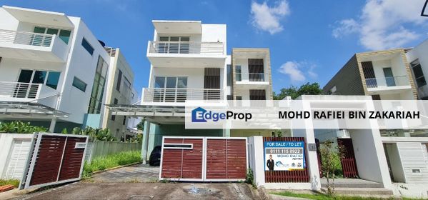 3 Storey Bungalow, Persiaran Nadayu Melawati Selangor , Selangor, Taman Melawati