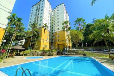 Pangsapuri Kristal (Crystal Tower), Taman Bukit Indah