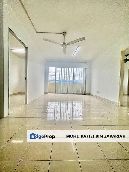 (End Lot) Magna Ville Condominium, Selayang Selangor, Selangor, Selayang