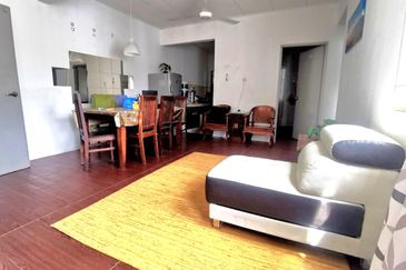 Pangsapuri Danau Bayu