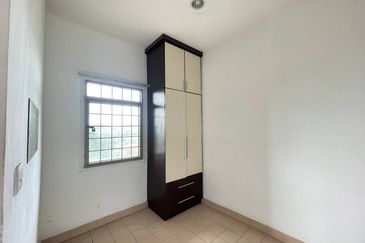 Perdana Exclusive Condominium