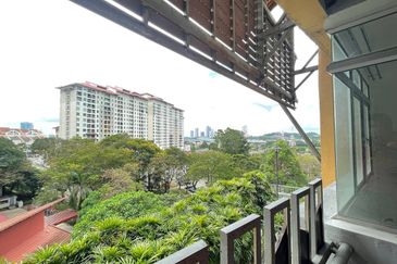 Perdana Exclusive Condominium
