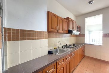 Perdana Exclusive Condominium