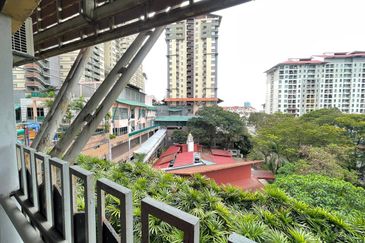 Perdana Exclusive Condominium