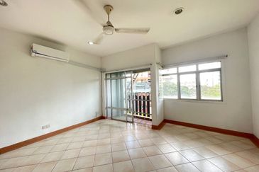 Perdana Exclusive Condominium