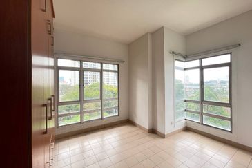 Perdana Exclusive Condominium