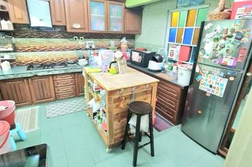 Taman Pinggiran Batu Caves