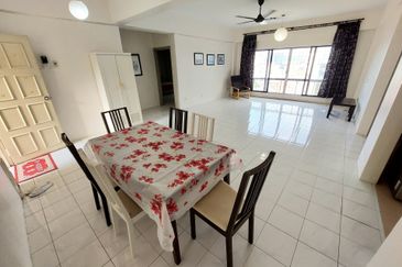 Casa Venicia Condominium