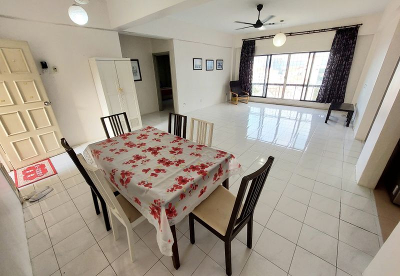 Casa Venicia Condominium