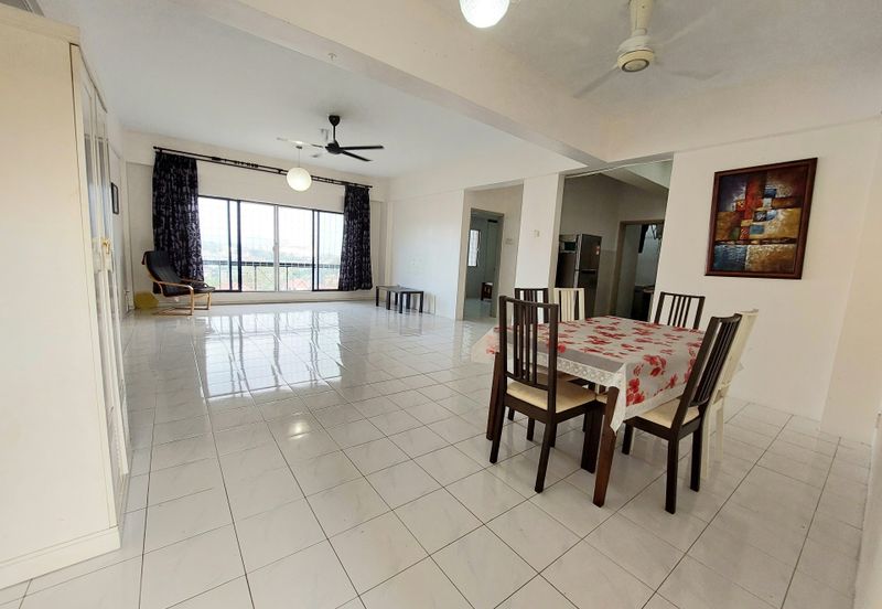 Casa Venicia Condominium