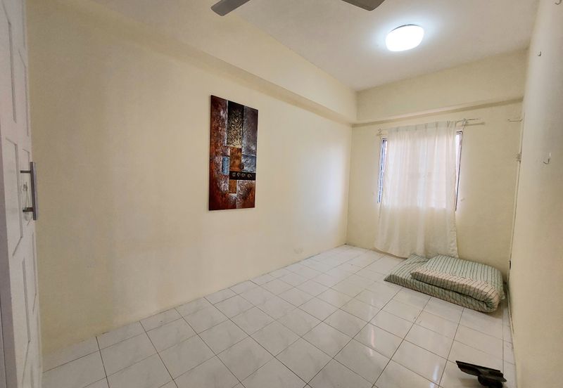 Casa Venicia Condominium