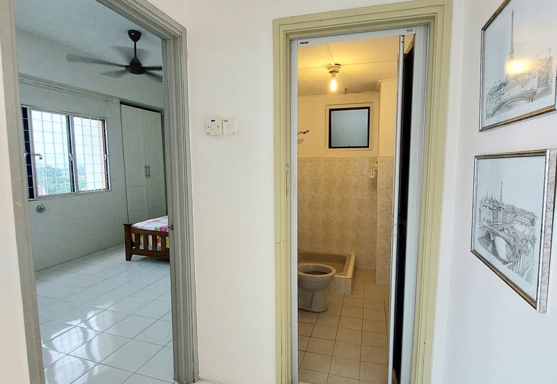 Casa Venicia Condominium