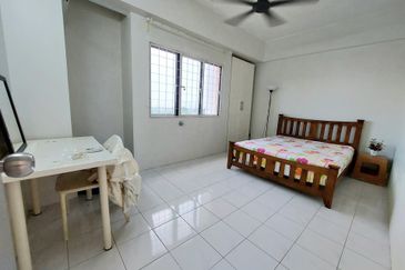 Casa Venicia Condominium