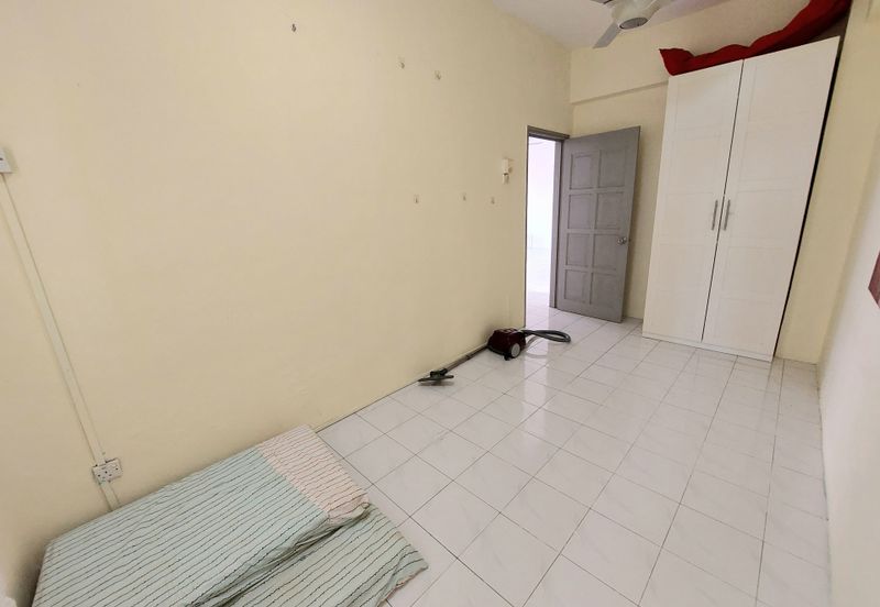 Casa Venicia Condominium