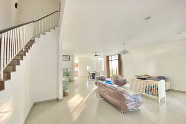 (END LOT) 2 Storey Semi D @ Emery Kemensah, Melawati KL