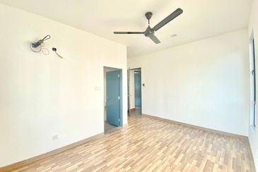 (CORNER LOT) 2 Storey Semi D @ Emery Kemensah, Melawati KL