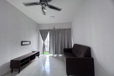 Residensi Laguna Biru 2
