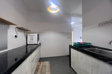 Residensi Laguna Biru 2