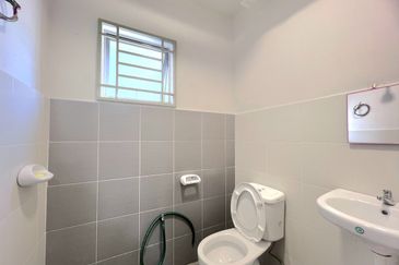 Residensi Laguna Biru 2