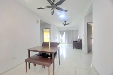 Residensi Laguna Biru 2