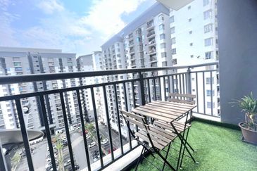 Residensi Laguna Biru 2