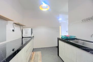 Residensi Laguna Biru 2