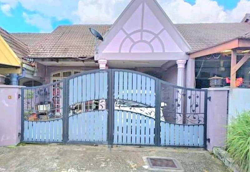 Bandar Tun Hussein Onn