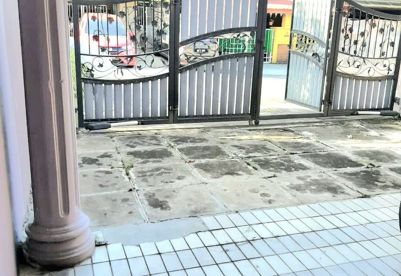 Bandar Tun Hussein Onn