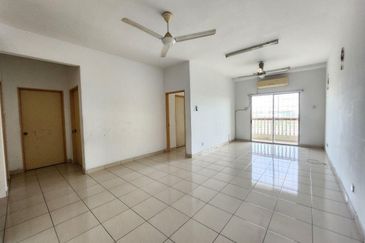 Sri Ixora Apartment