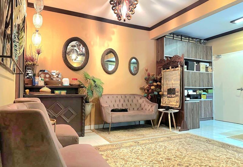 Danau Seri Apartments