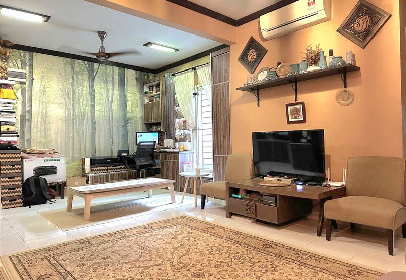 Danau Seri Apartments