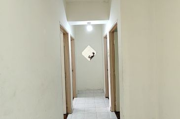 Bayu Tasik Condominium