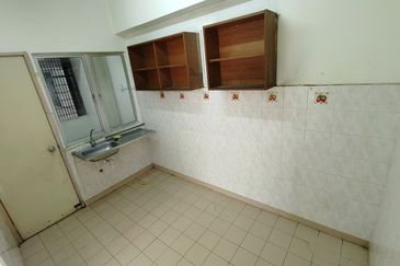 Bayu Tasik Condominium