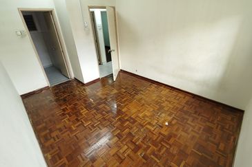 Bayu Tasik Condominium