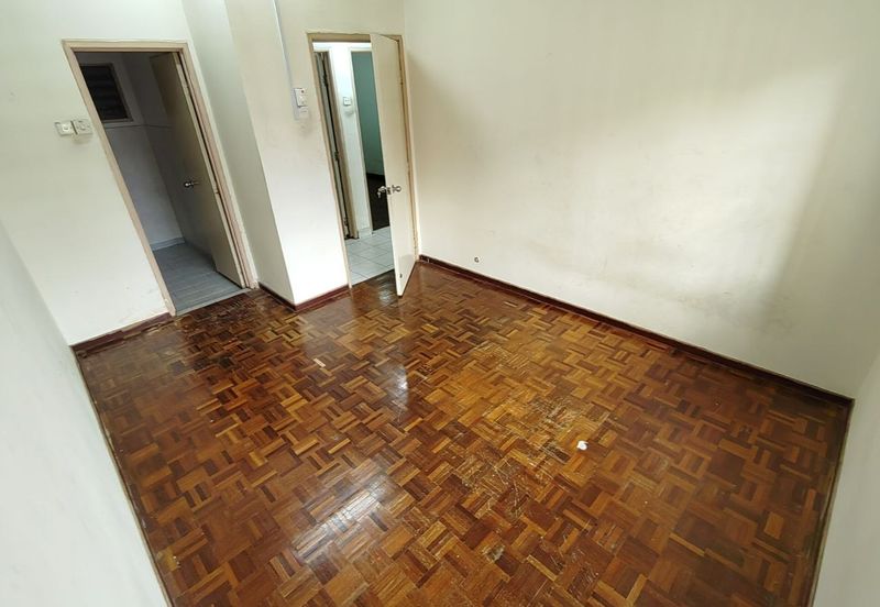 Bayu Tasik Condominium