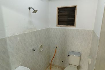 Bayu Tasik Condominium