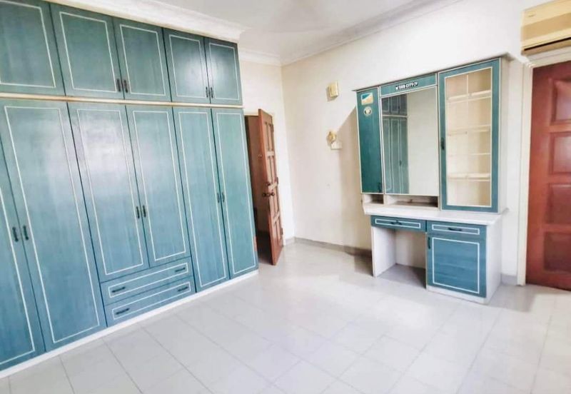 Seksyen 2, Shah Alam