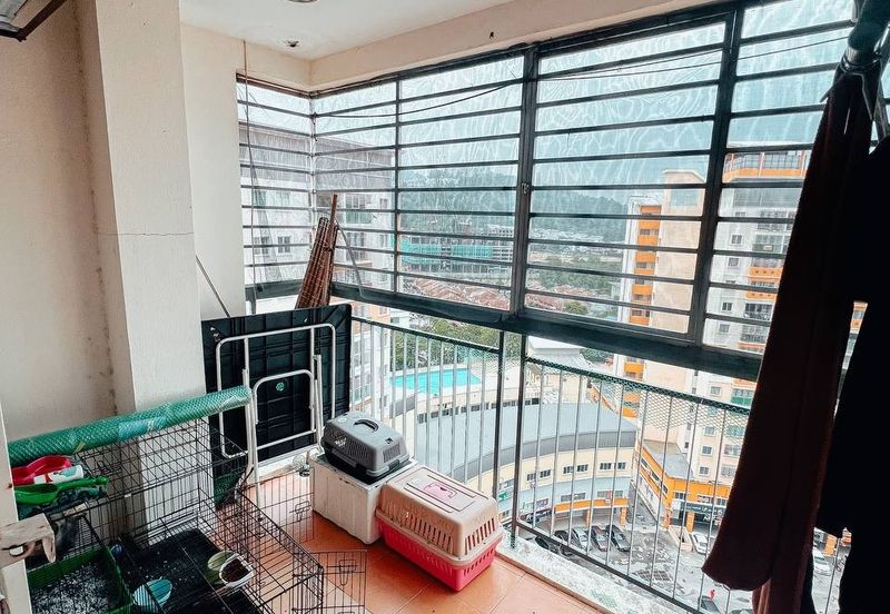 Residensi Bistaria, Ukay Bistari