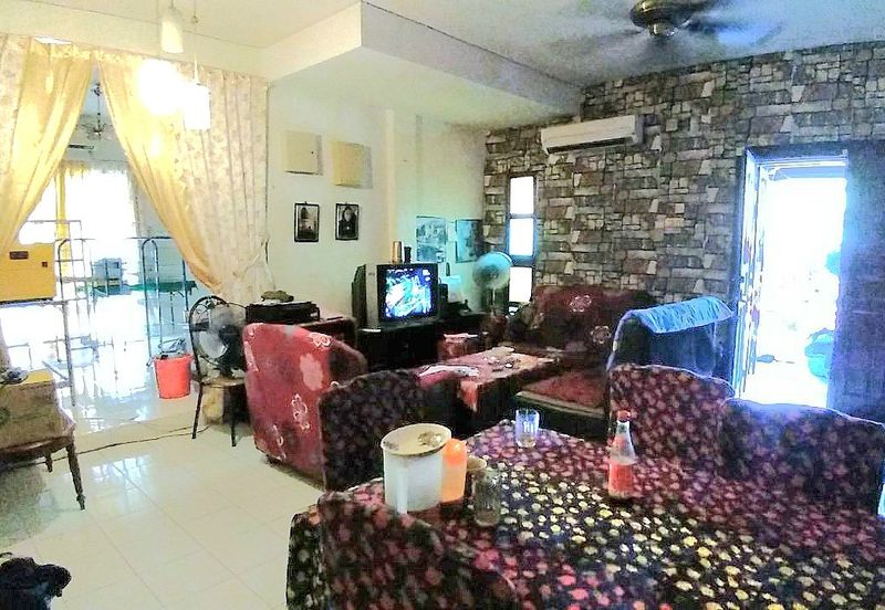 2 Storey Semi D Cluster Az Zahrah Puncak Alam