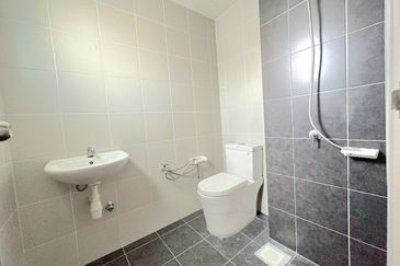 D'Cerrum Apartment @ Setia EcoHill