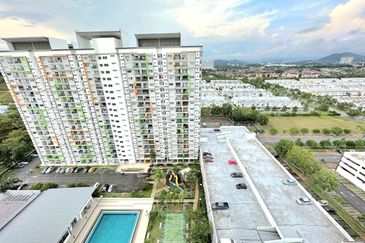 D'Cerrum Apartment @ Setia EcoHill