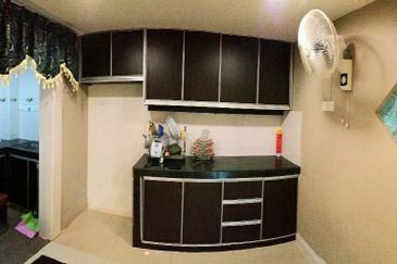 Tasik Heights Apartment