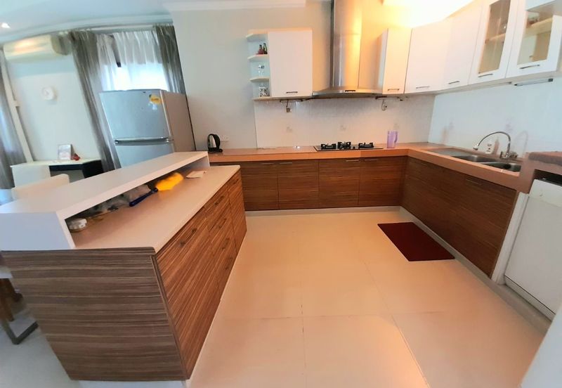 Country Villas @ County Heights