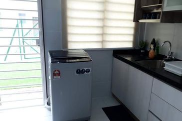 MAPLE 1 HILLPARK SAUJANA UTAMA DOUBLE STOREY